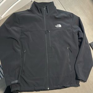 North Face Wind Wall shell jacket. Men’s XL